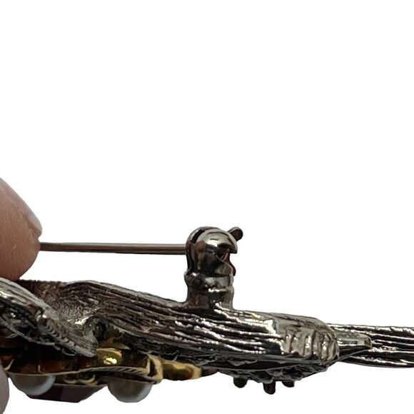 Vintage Avon Festive Floral Brooch Pin Faux Pearl Red Rhinestones - Picture 8 of 13